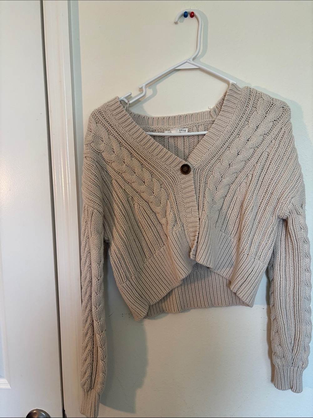 Aeropostale Cable-Knit Cropped Cardigan - Beige